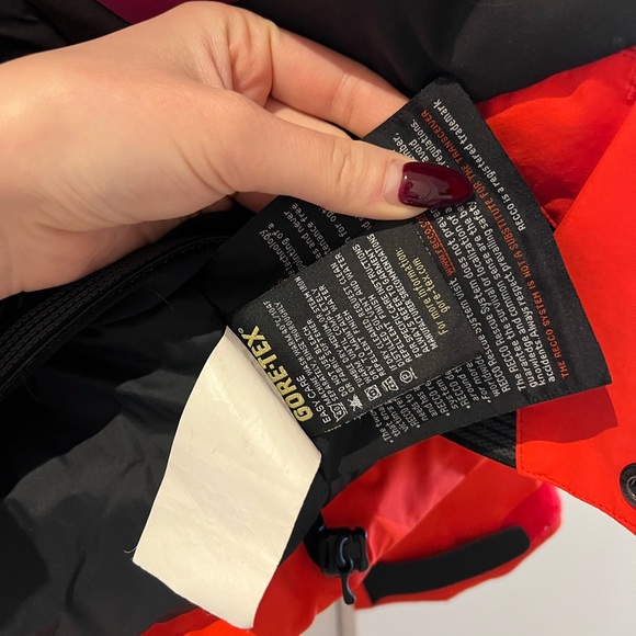 Arc’teryx ski/snowboard jacket S - Picture 7 of 10